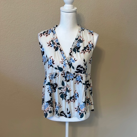 Lucky Brand Tops - Lucky Brand Floral Baby Doll Blouse